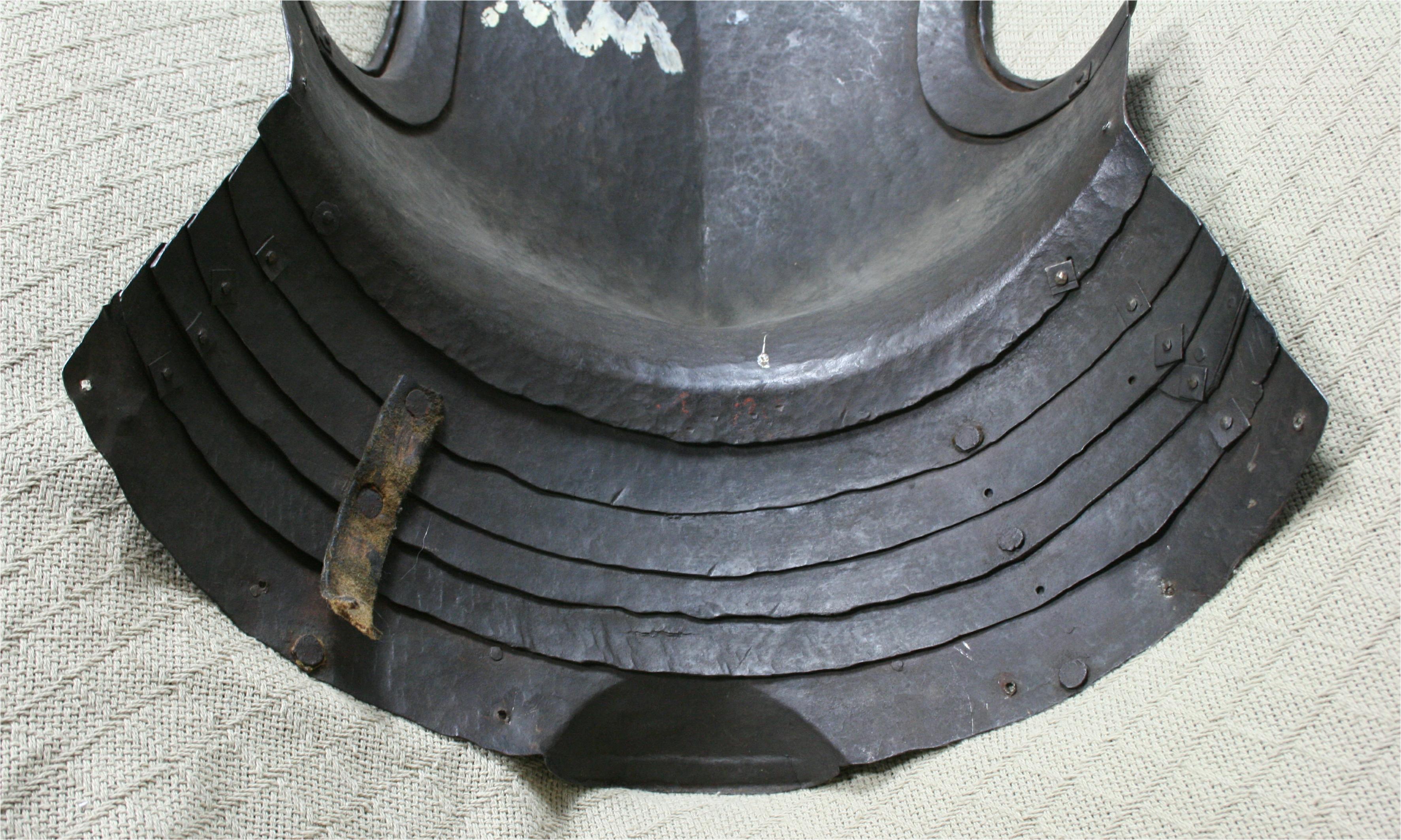 Breastplate with fauld - A-225-fauld-inside