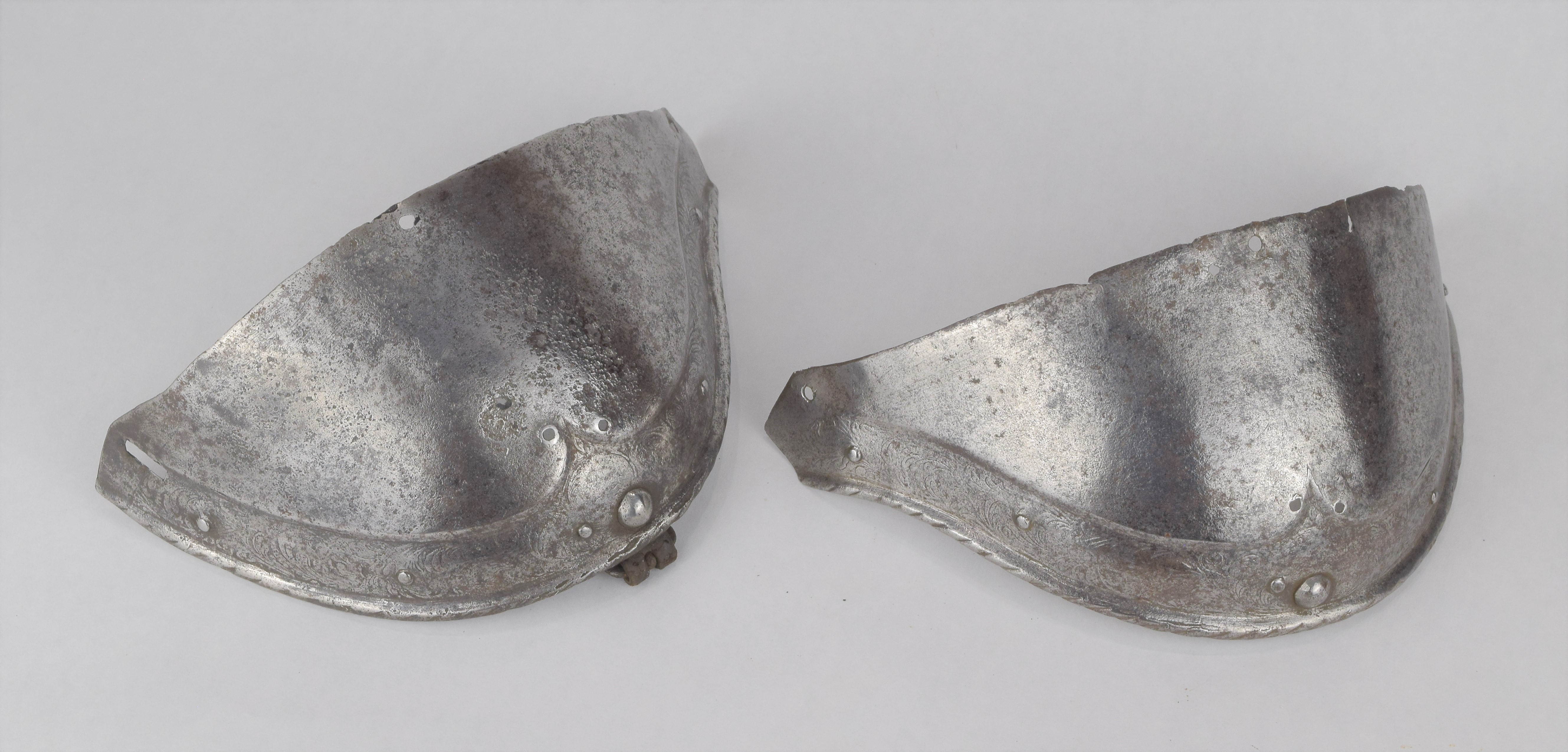 Lower arm lames from almain collar. - A-325-a