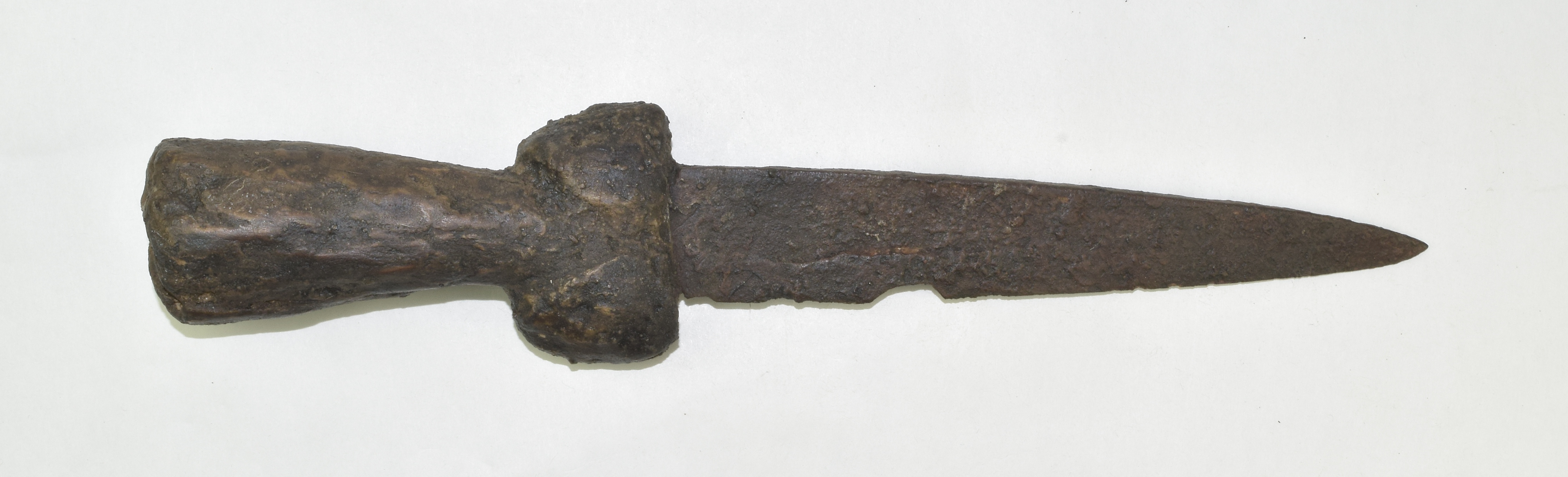 Ballock Dagger - W-16-d-back-flash