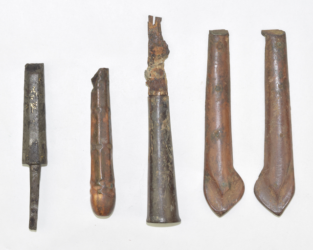 Knife handle elements