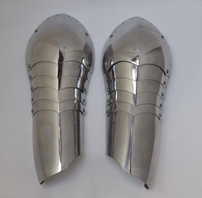 Pair of Spaulders