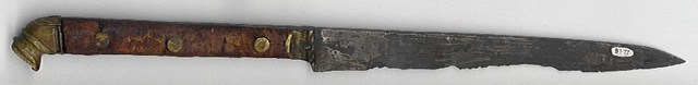 knife
