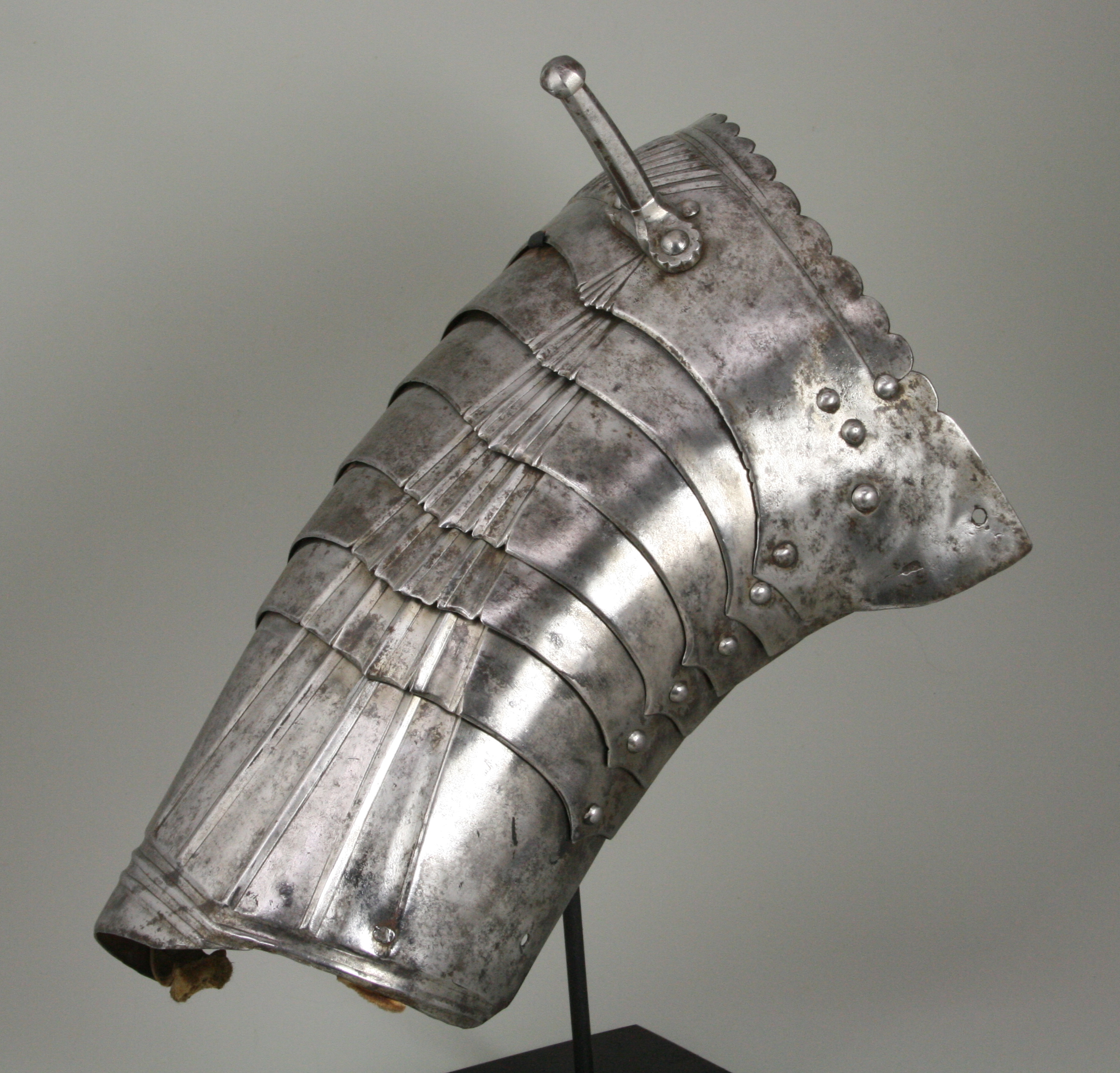 Pauldron Types European Armour Catalog
